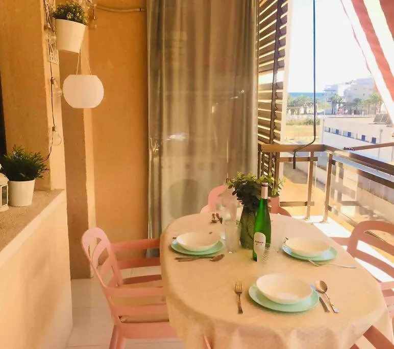 Apartamento Con Wifi Y Piscina Cerca Del Mar Torredembarra Spain