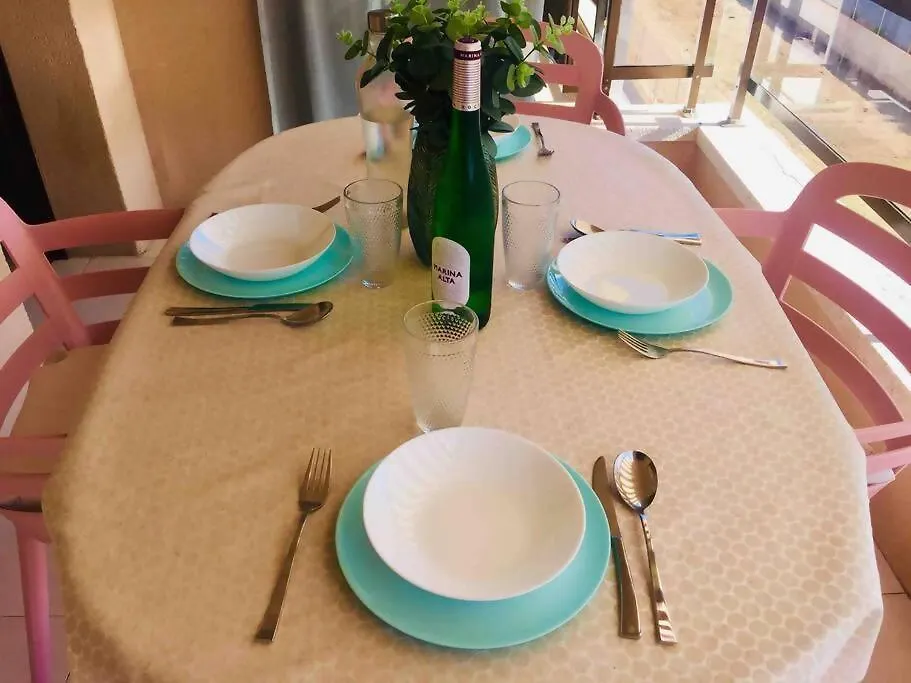 Apartamento Con Wifi Y Piscina Cerca Del Mar Torredembarra Spain