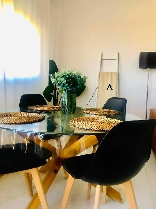 Apartamento Con Wifi Y Piscina Cerca Del Mar Torredembarra